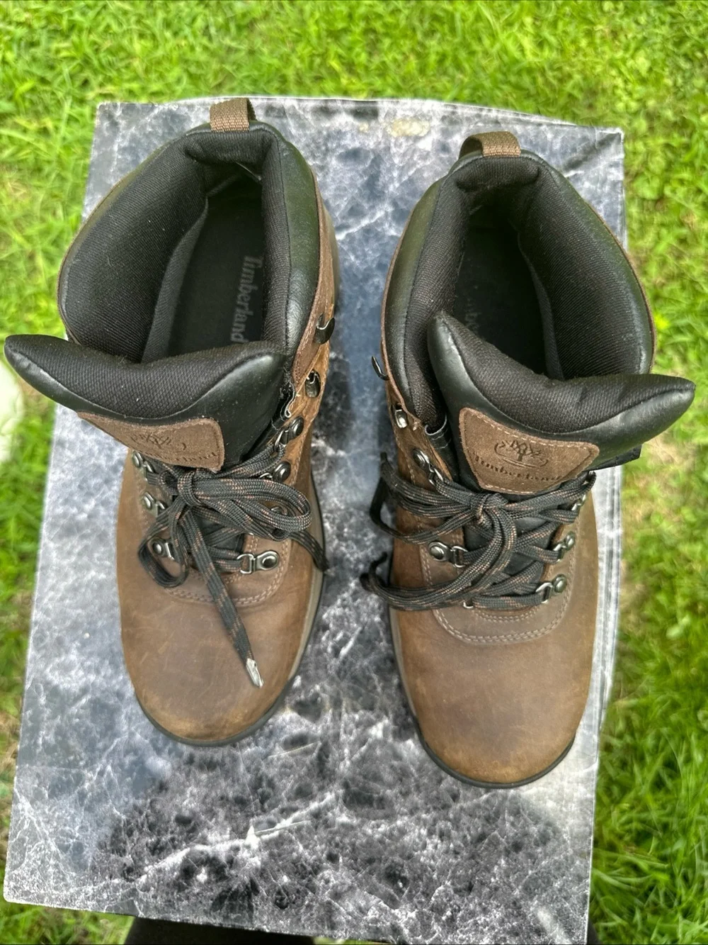 Timberland Brown Leather Hiking Boots with Black Padded Collar
